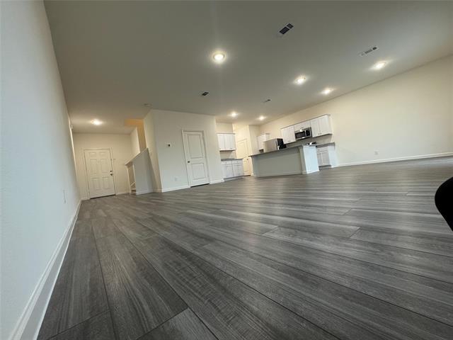 Building Photo - 6089 Mojave Dr