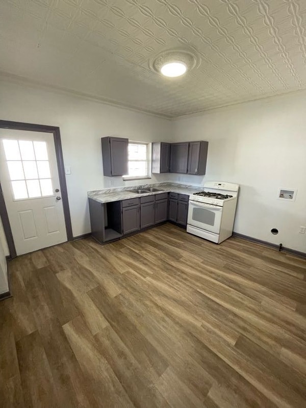 Photo - 405 Millbridge St