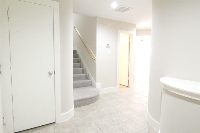 Photo - 3031 Buttercup St