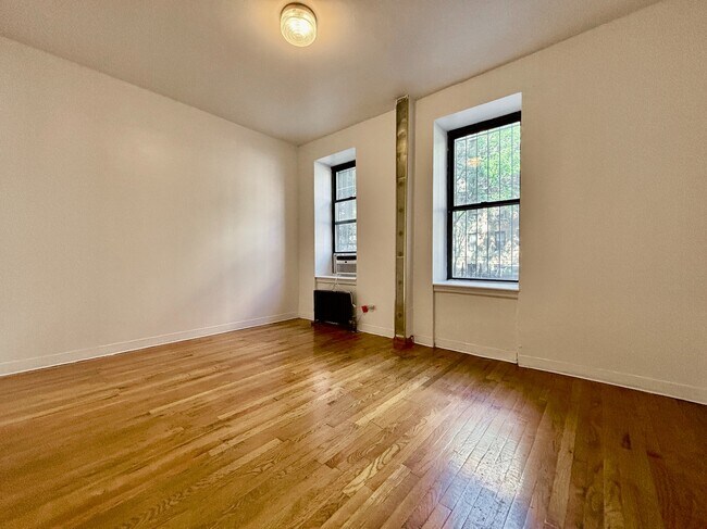 Building Photo - 182 Claremont Ave Rental