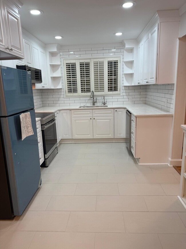 Photo - 2110 Villa Dr