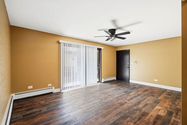 Photo - 2128 N Harlem Ave Unit 2E