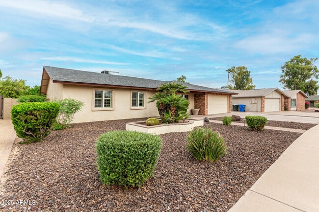 Photo - 11825 S Coconino St