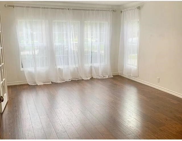 Photo - 3535 Wentworth St