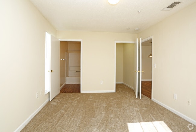 2BR, 2BA - 938sf- Master Bedroom