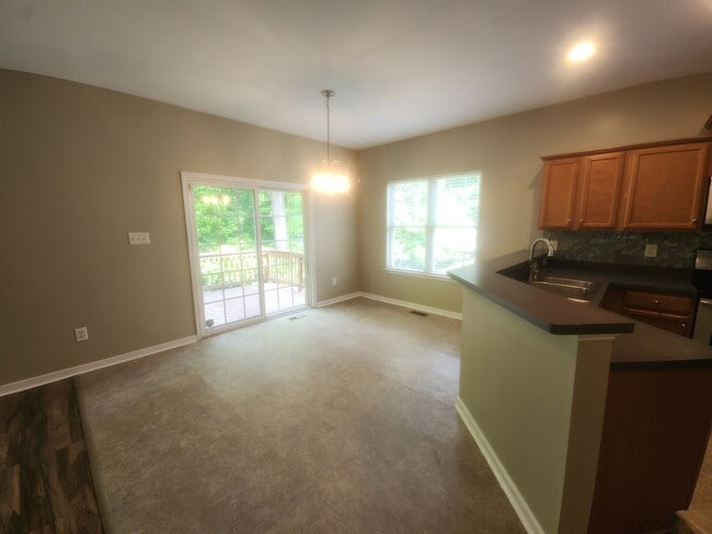 Photo - Beautiful Spacious Home in Huntington Place!