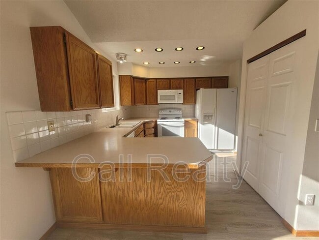 Photo - 1704 E 16th Ave