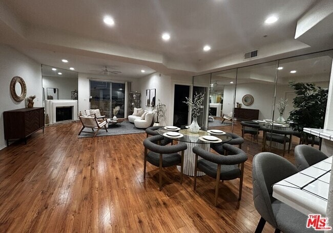 Building Photo - 3460 S Centinela Ave Unit 205 Rental