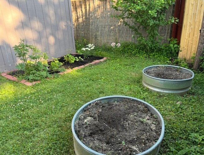 Photo - 144 Lasalle Ave