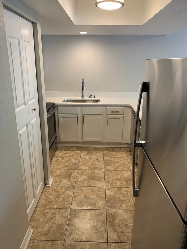 Photo - Pelican Grove Apartments