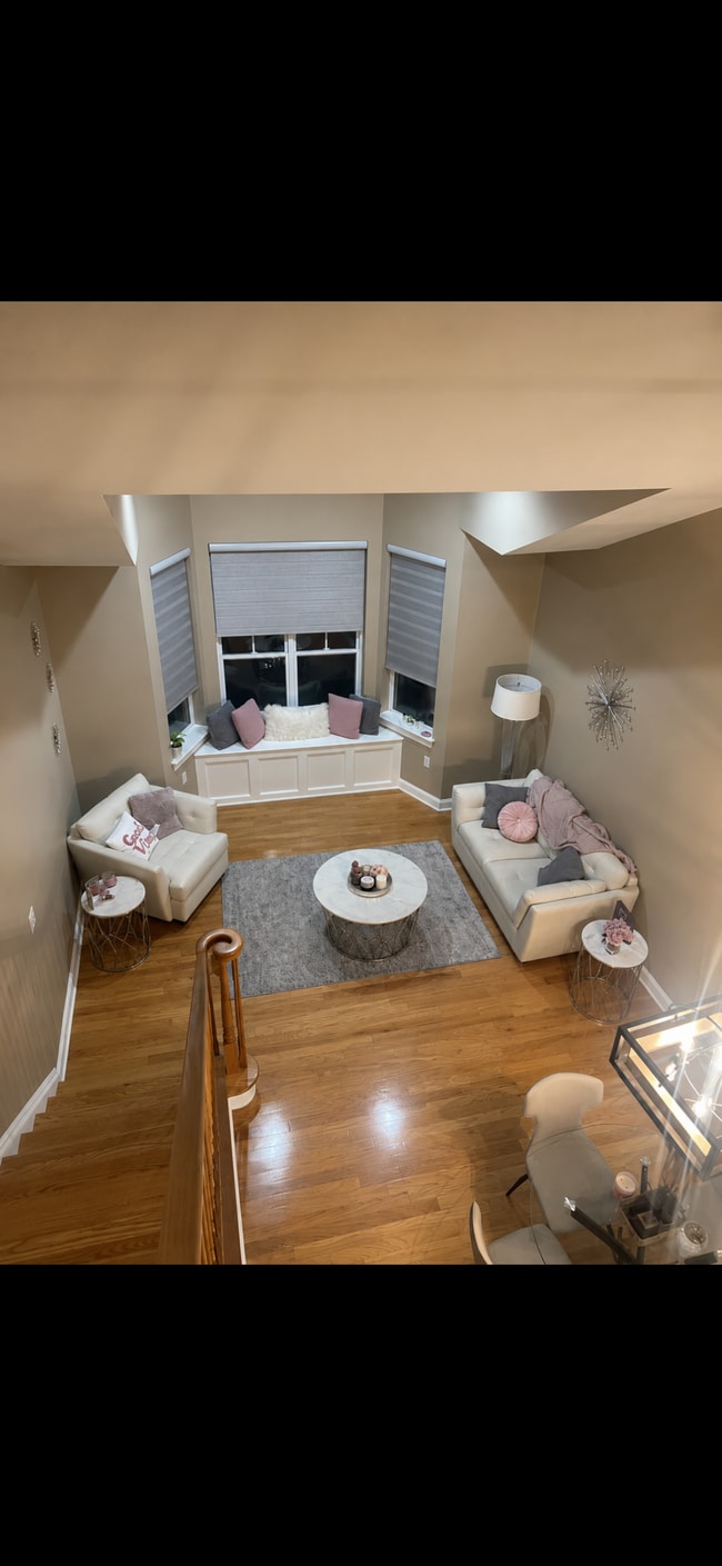 Building Photo - 1402 Round Pointe Dr Unit Harbors at Haverstraw