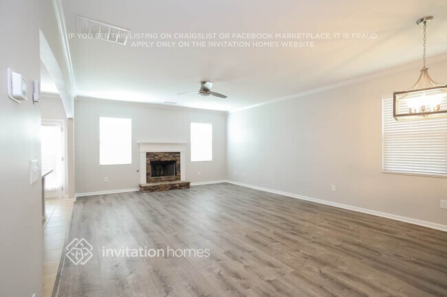 Photo - 267 Royal Cres Terrace
