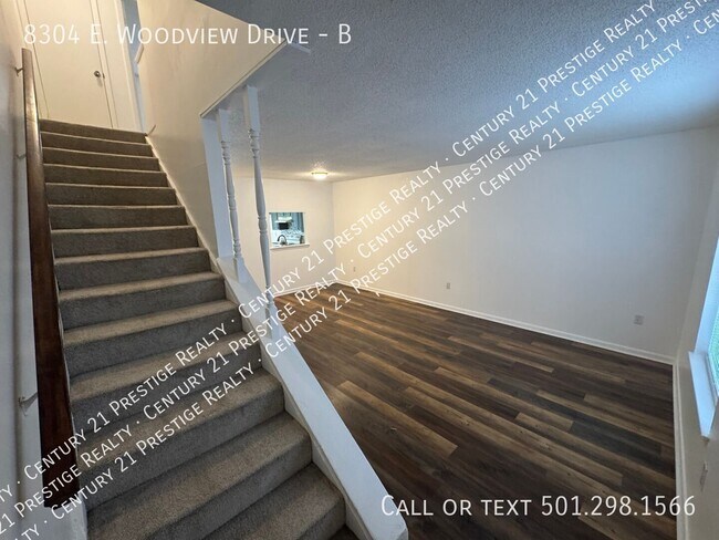 Photo - 8304 Woodview Dr N Unit B