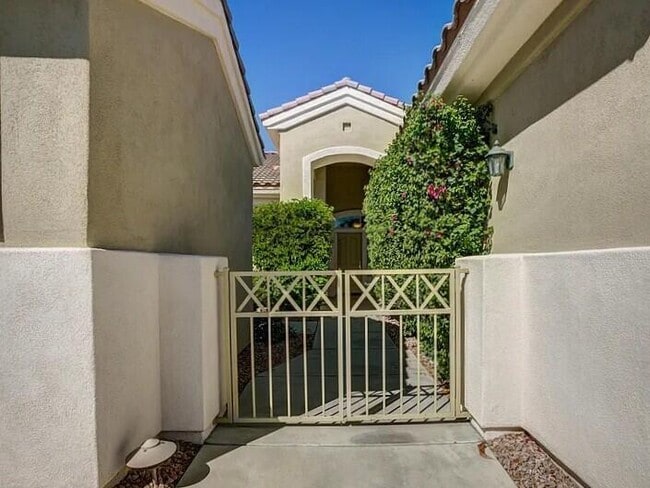 Photo - 35875 Donny Cir