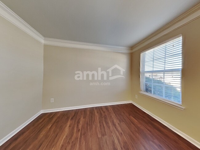 Photo - 248 Glenn Allen Rd