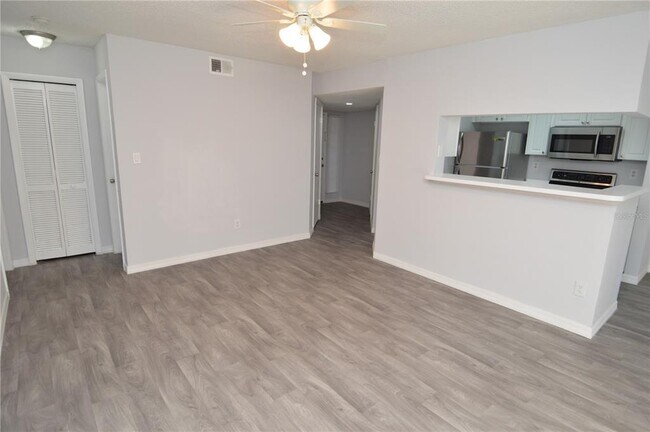 Photo - 8635 Mallard Reserve Dr Unit 103