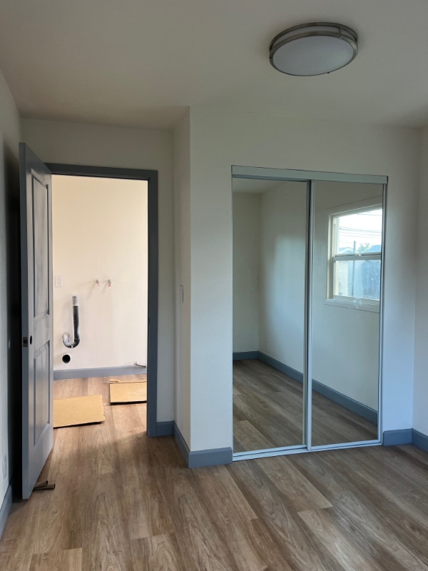 Photo - 10521 Lowden St