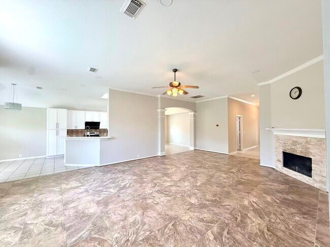 Photo - 9006 Sundown Dr