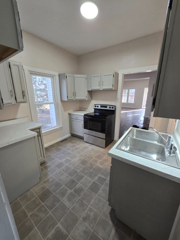 Photo - 307 S Little St