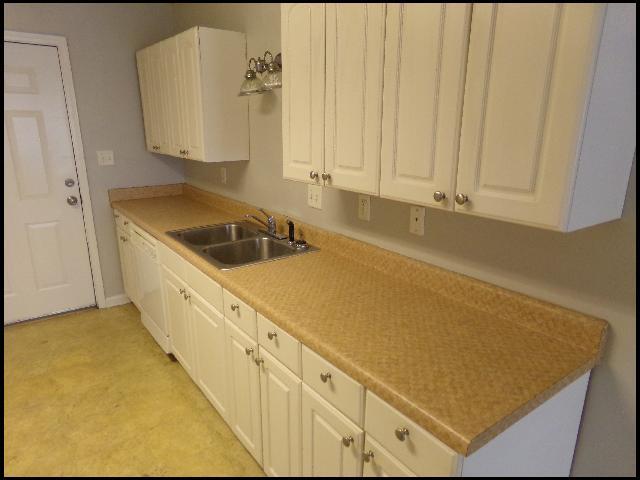 Photo - 3215 Ludwig St