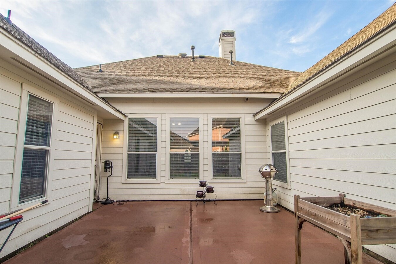 Photo - 8847 Distant Woods Dr