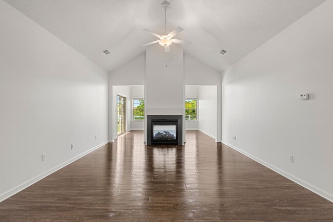 Photo - Summit Ridge