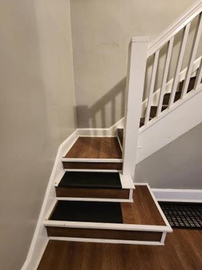 Photo - One Bedroom Duplex Home Near S Keystone Ave & Prospect St