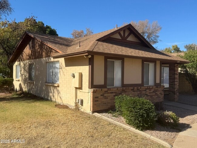 Photo - 5135 E Evergreen St