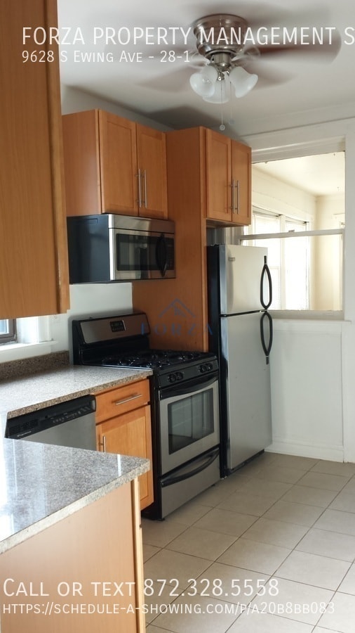 Building Photo - 9628 S Ewing Ave Unit 28-1