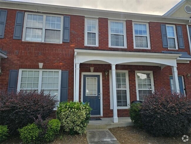 Building Photo - 1563 Cove Creek Cir Rental