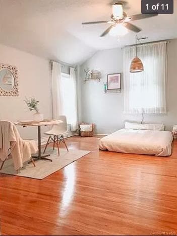 Photo - Louise Manor