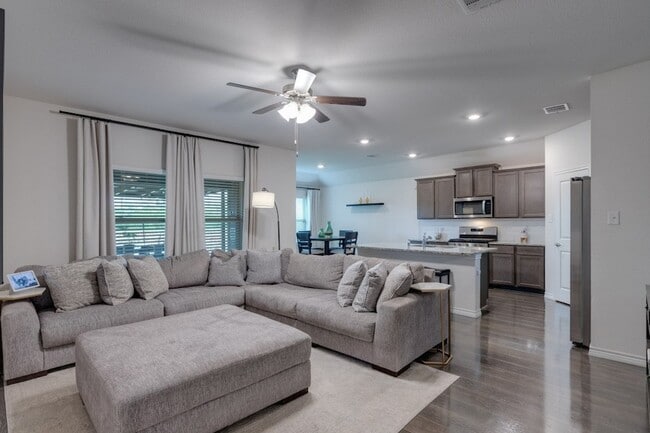 Photo - 1009 Branding Iron Ln