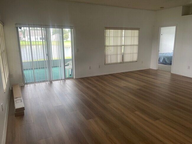 5811 Parkview Lake Dr House House - Image