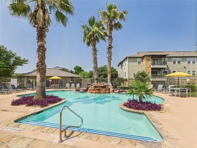 Building Photo - Springmarc