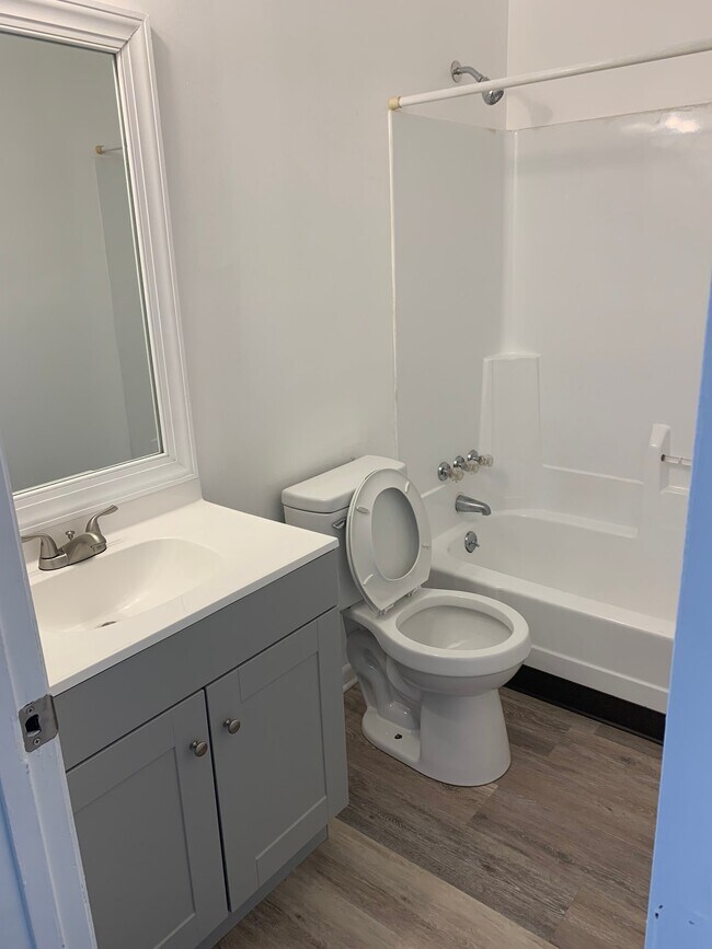 104 Vista Pl