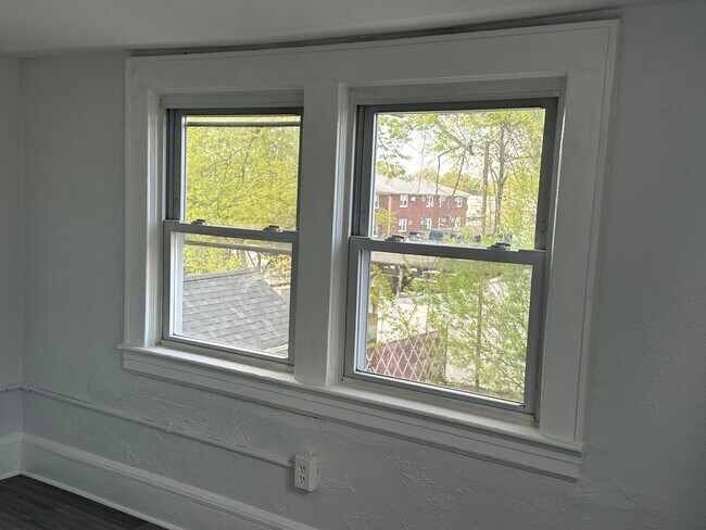 Photo - 186 Arlington Blvd Unit 2nd Floor