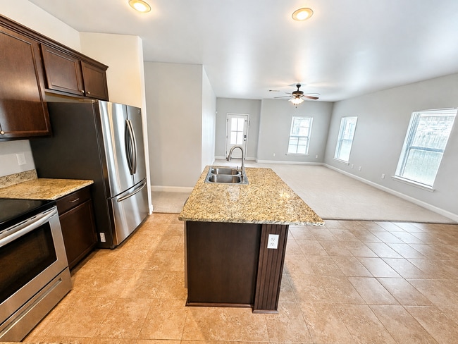 Photo - 13870 Maddie Cir