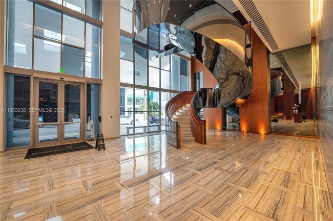 Photo - 1300 Brickell Bay Dr Unit 2000