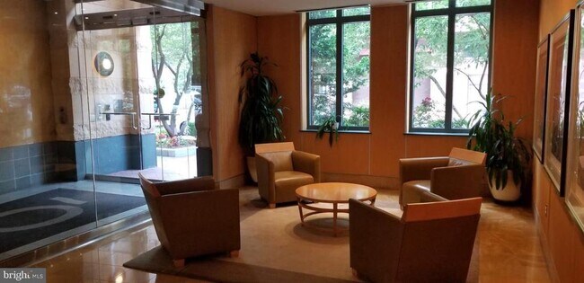 Photo - 1117 10th St NW Unit 210