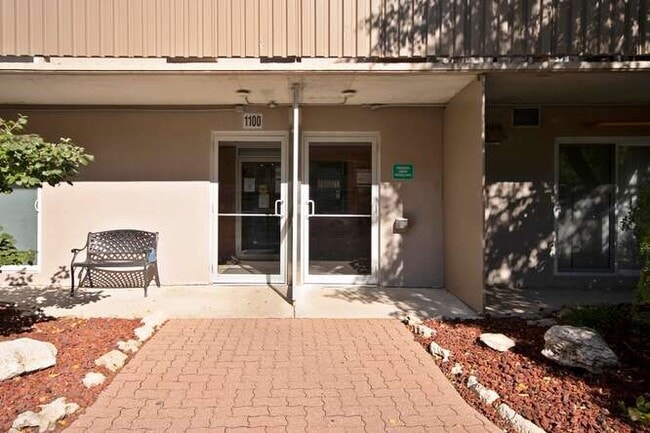 Photo - TWO BEDROOM APARTMENT BY WHITEOAKS MALL Unit 706