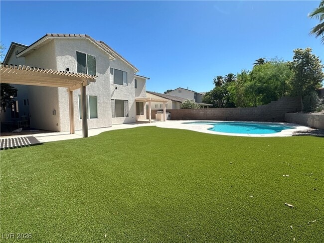 Photo - 2385 Quintet Ave