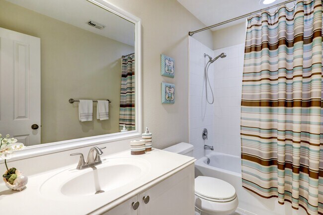 Photo - 10 Stone Creek Pl