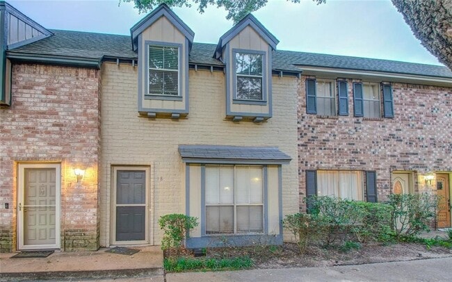 Photo - 14703 Barryknoll Ln Unit 18