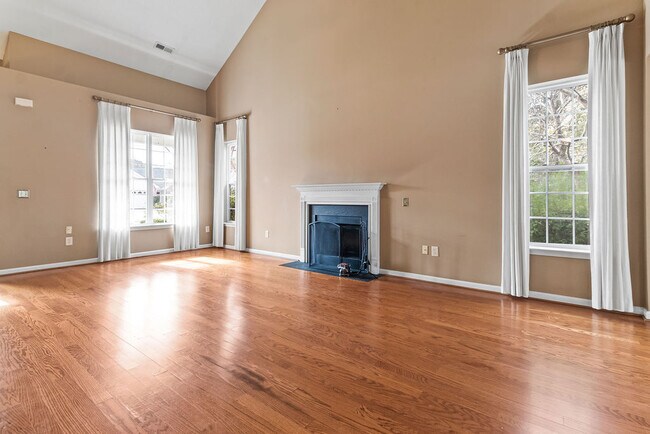 Photo - Chadbury House