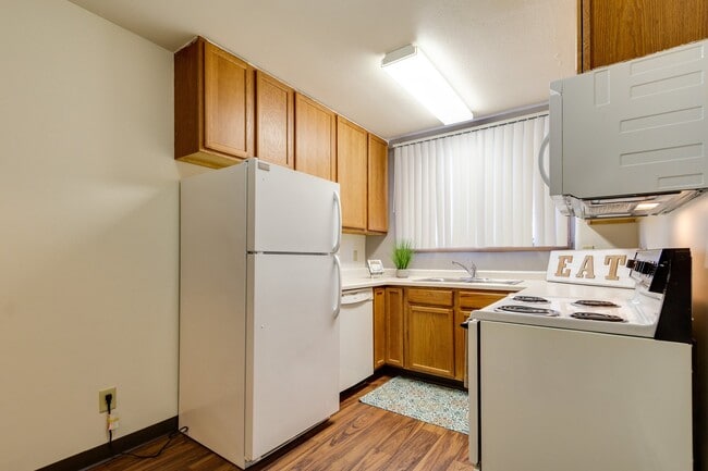 Photo - Stevens Apartments
