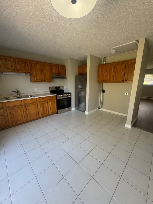 Photo - 4837 Greenfield Dr