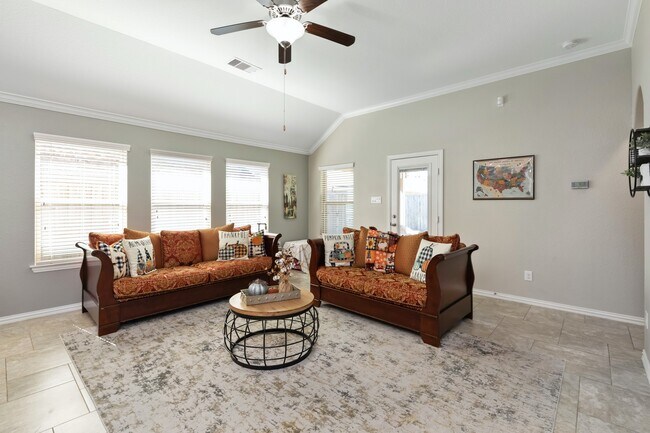 Photo - 4323 Berry Bend Ln