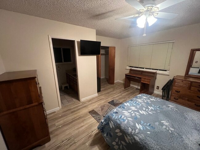 Photo - 1597 Lietz Ave