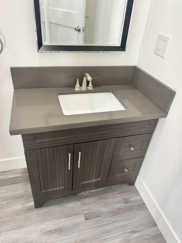 Photo - 452 N Alexander St