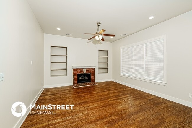 Photo - 4601 Nicholas Dr